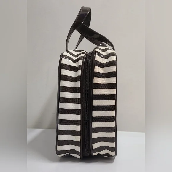 Henri Bendel Vintage Centennial Stripe Large Hanging Travel Accessory Bag - Picture 8 of 13